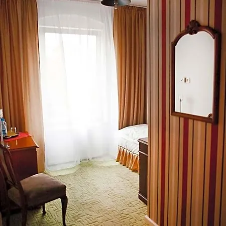 Bed & Breakfast Cuprum 3*